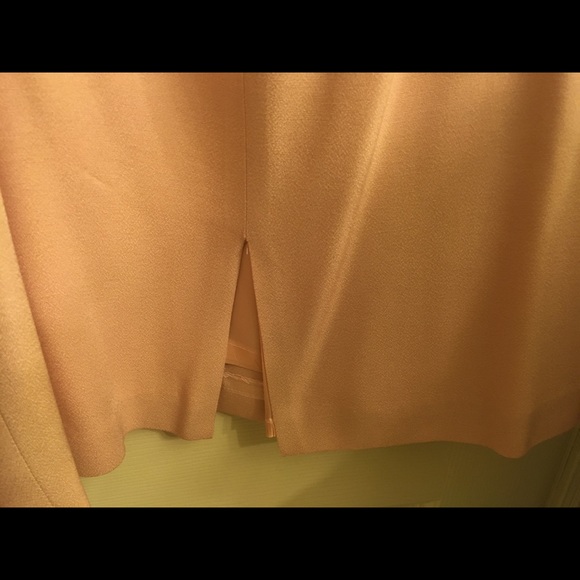 Light Rose Colored Dress Suit. When a great impression matters! ( make offer) - Picture 5 of 6